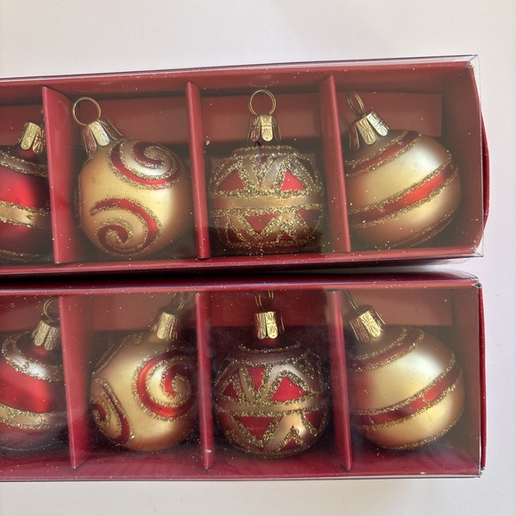 Pier 1 Imports Red & Gold Place Card Holders 12 Christmas Ornaments 2 Boxes of 6 - Picture 3 of 6
